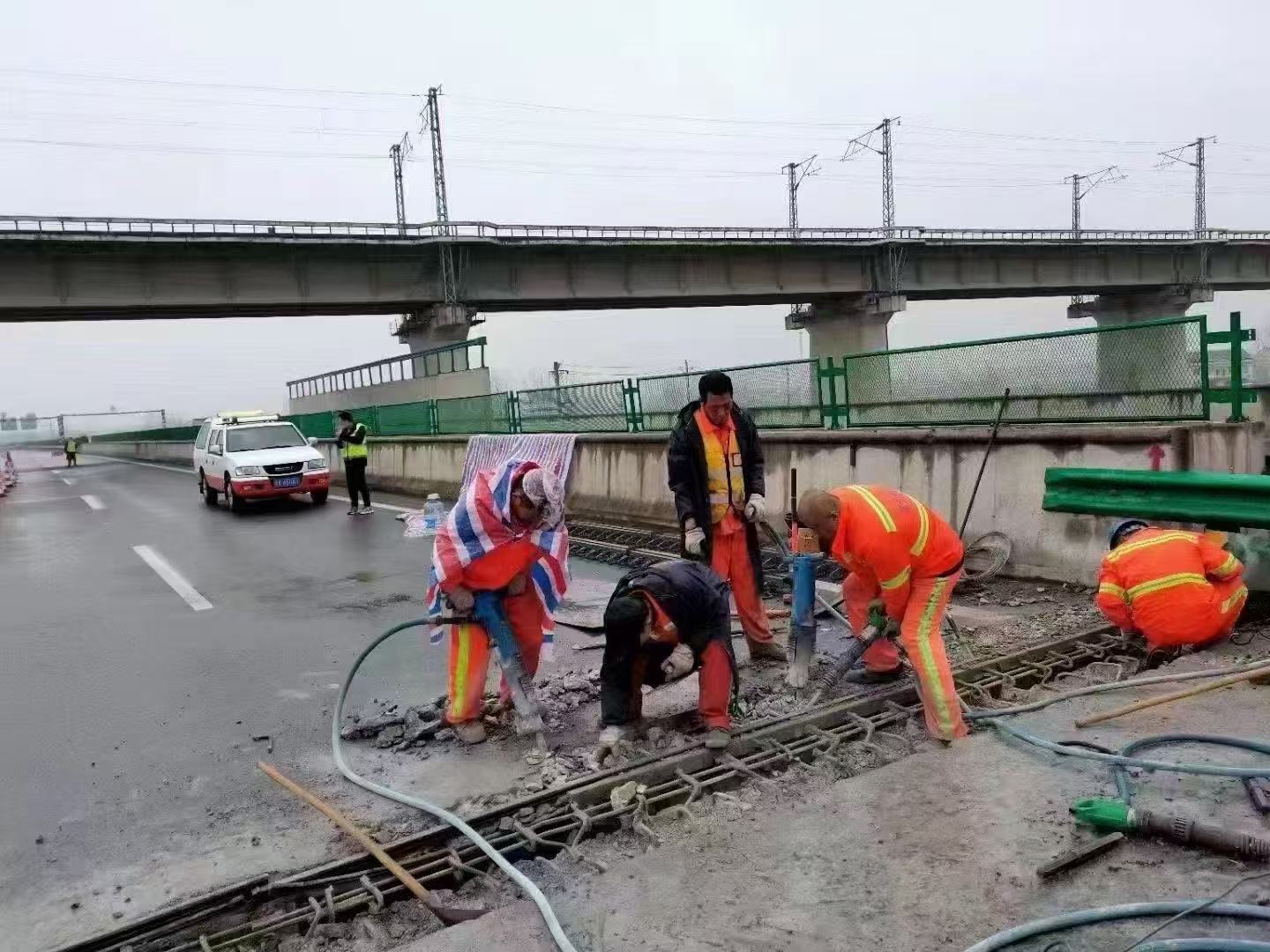 上街桥梁伸缩缝抢修料